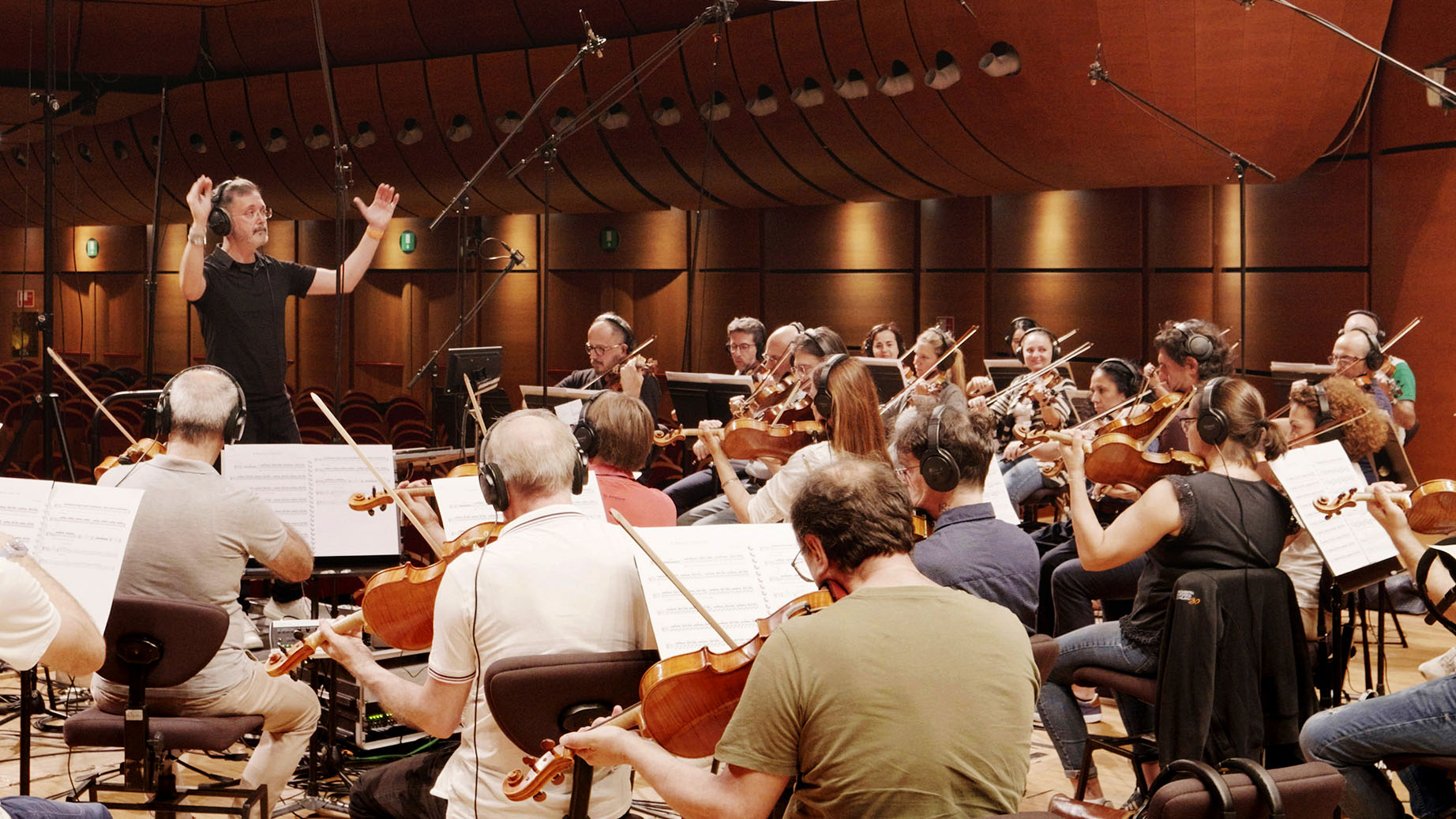 FROM IMAGES TO THE GREAT SYMPHONIC ORCHESTRA